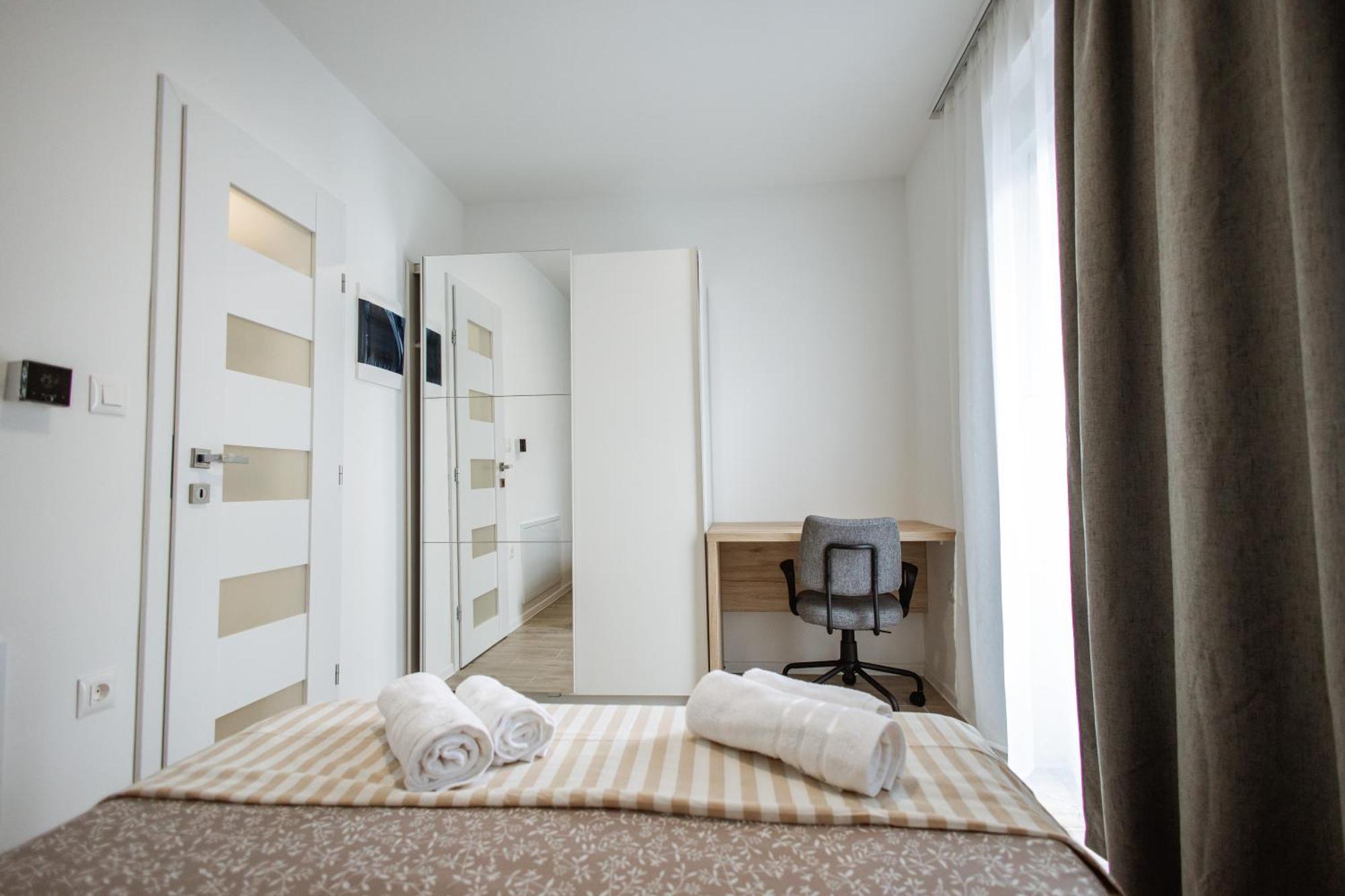 Cozy Studio Apartment In Osijek - Self Check In Buitenkant foto