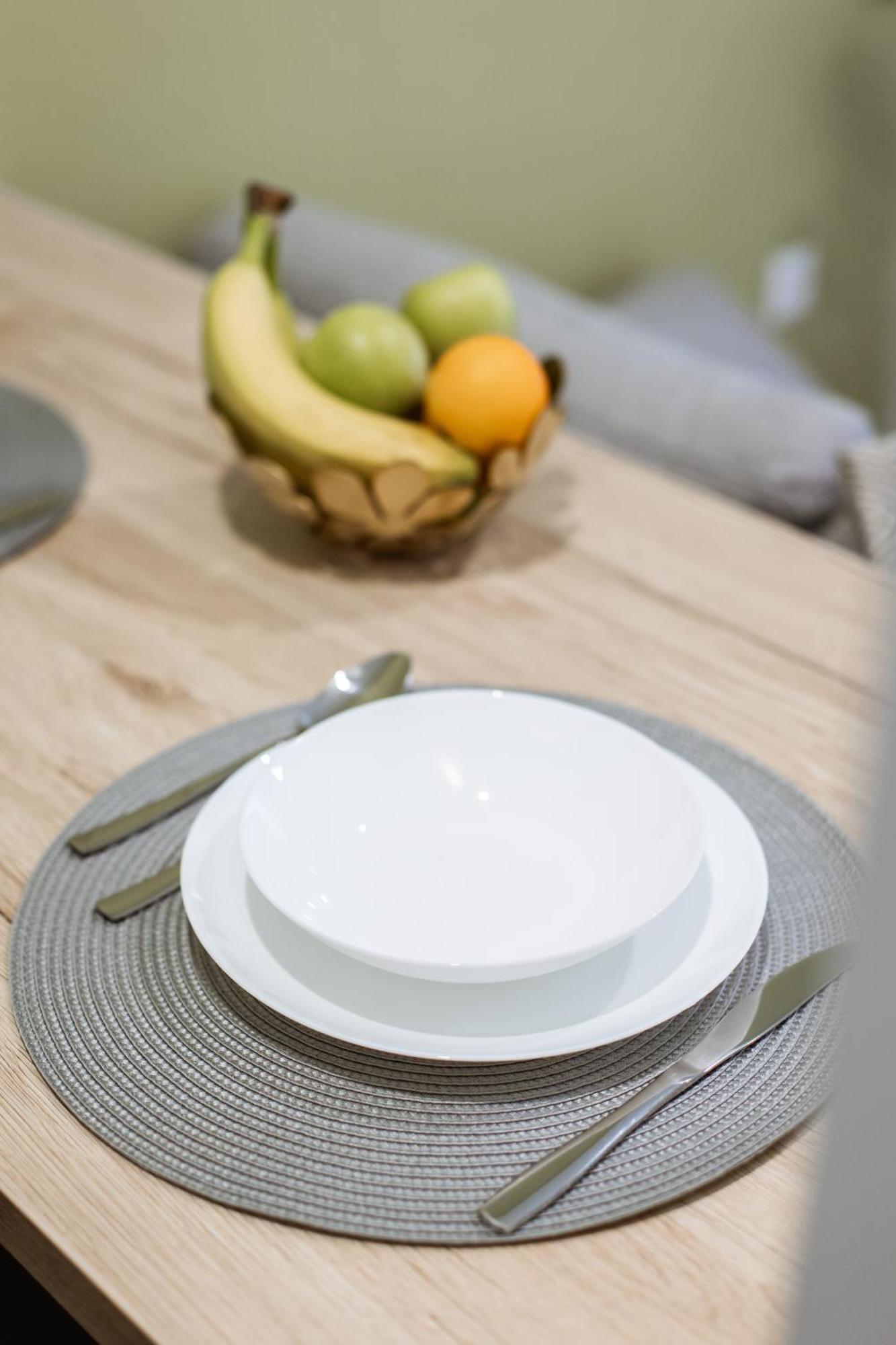 Cozy Studio Apartment In Osijek - Self Check In Buitenkant foto