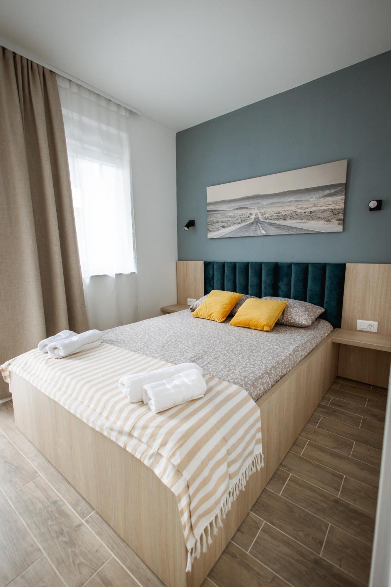 Cozy Studio Apartment In Osijek - Self Check In Buitenkant foto