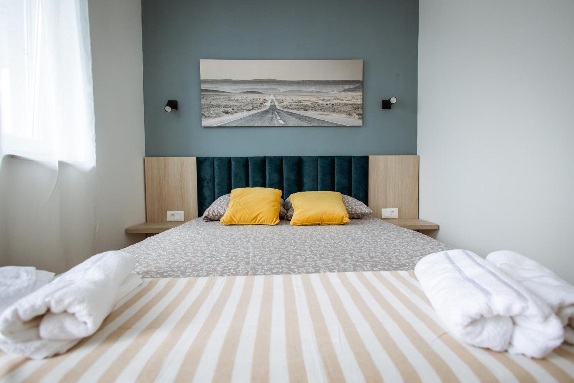 Cozy Studio Apartment In Osijek - Self Check In Buitenkant foto