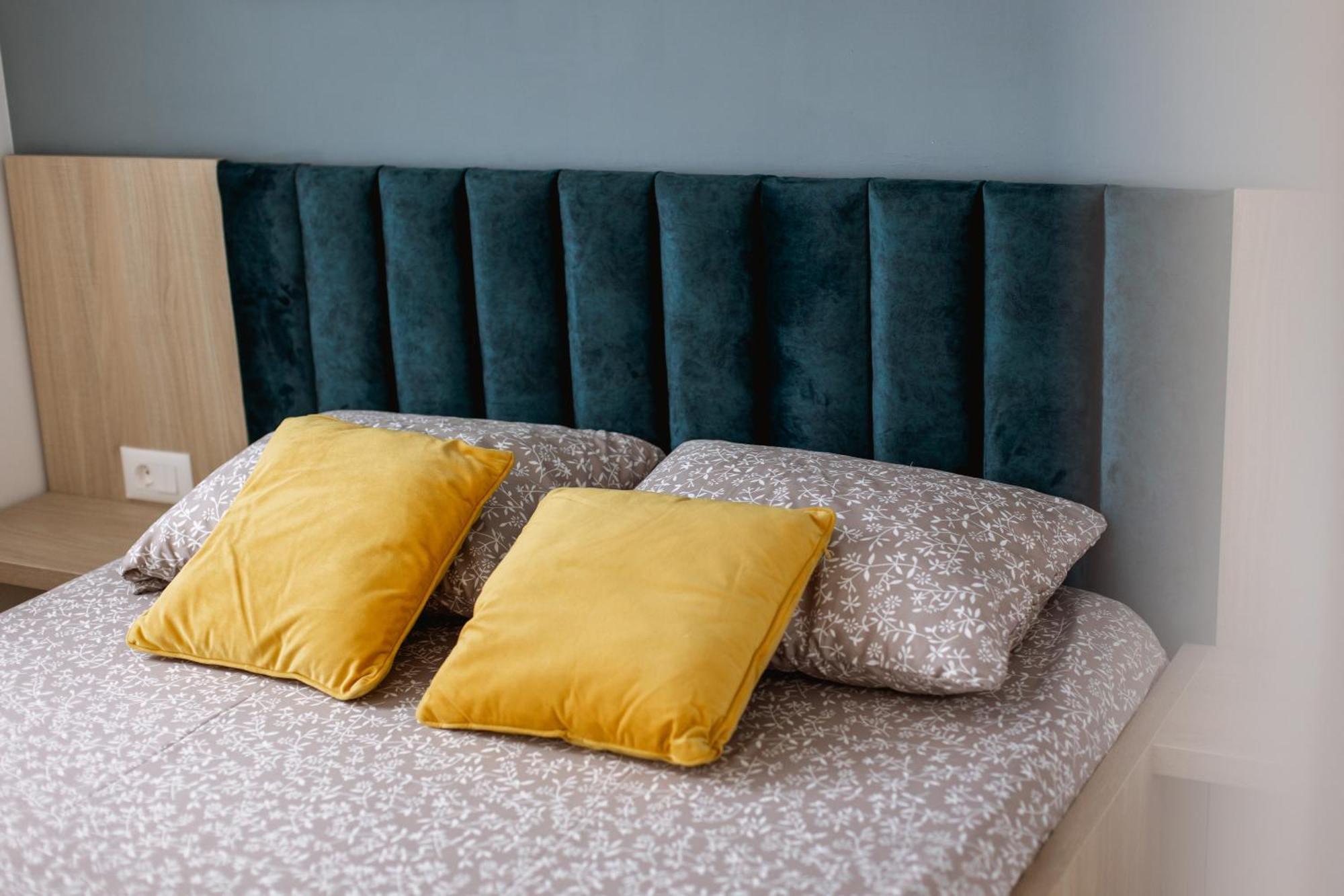 Cozy Studio Apartment In Osijek - Self Check In Buitenkant foto